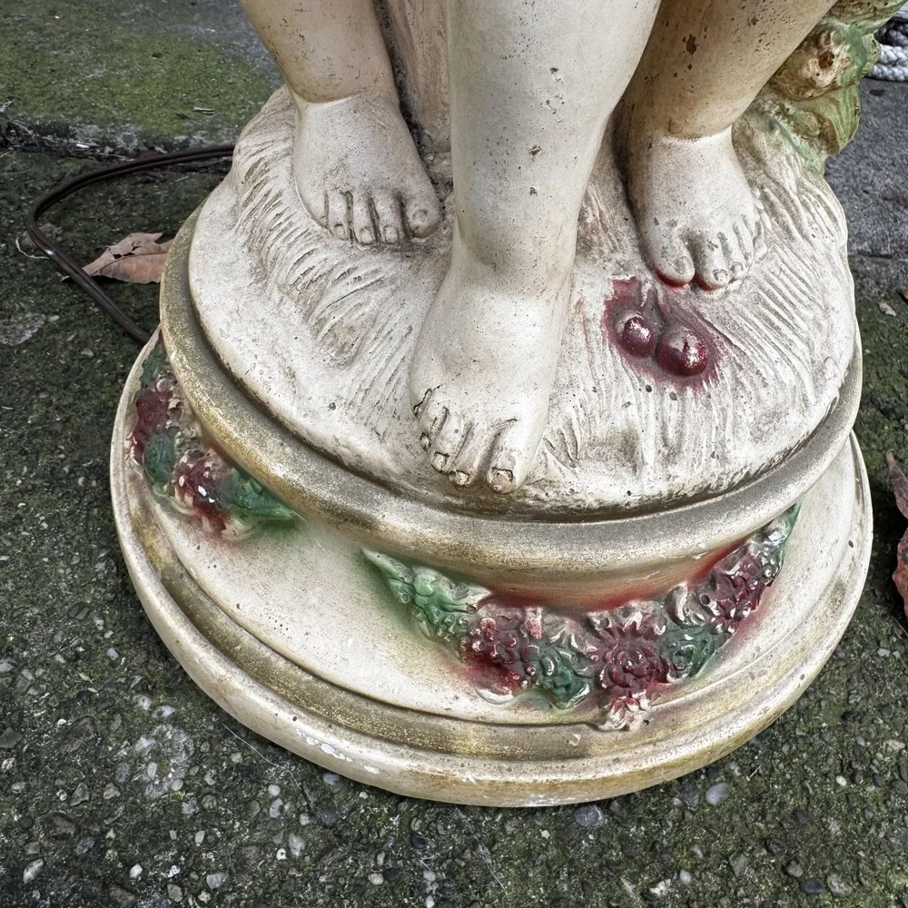 Vintage Cherub Figural Table‎ Lamp Chalkware Grapes Motif w/ Shade Untested